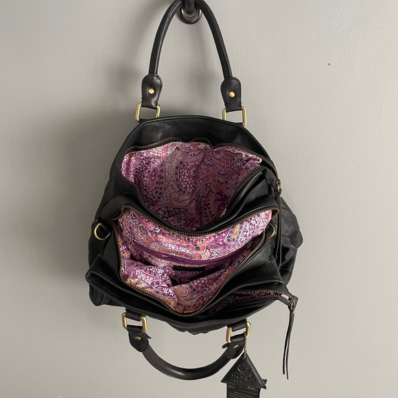 Sorial Leather Handbag w/ Detachable Shoulder Strap - Picture 6 of 16